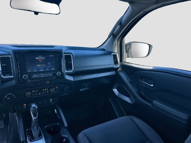 Used 2022 Nissan Frontier SV AWD/4WD image 30