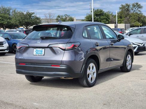 Certified 2023 Honda HR-V LX image 6