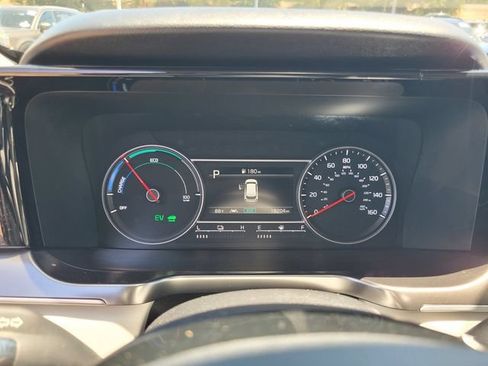 Used 2023 Kia Sorento EX AWD/4WD image 29