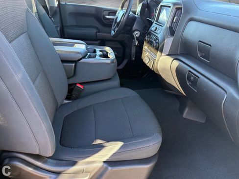 Used 2021 Chevrolet Silverado 1500 Custom image 9