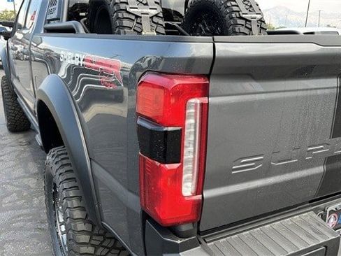 New 2025 Ford F250 Lariat w/ Lariat Ultimate Package AWD/4WD image 15