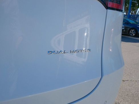 Used 2021 Tesla Model Y Long Range AWD/4WD image 36
