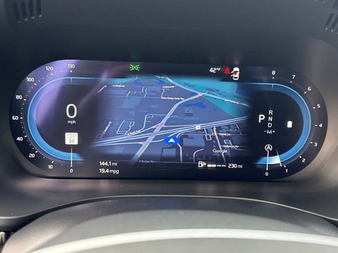 Certified 2025 Volvo XC60 B5 Plus image 28