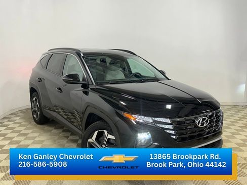 Used 2023 Hyundai Tucson SEL w/ Convenience Package image 3