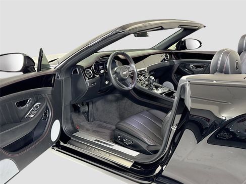 Used 2024 Bentley Continental GT V8 AWD/4WD image 12