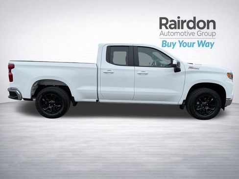 Used 2025 Chevrolet Silverado 1500 LT w/ Z71 Off-Road Package AWD/4WD image 8