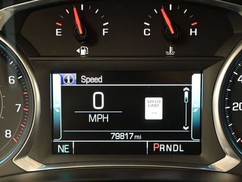 Used 2018 Chevrolet Traverse LT w/ LPO, Floor Liner Package AWD/4WD image 13