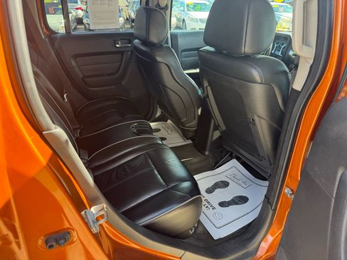 Used 2007 HUMMER H3 Adventure image 13