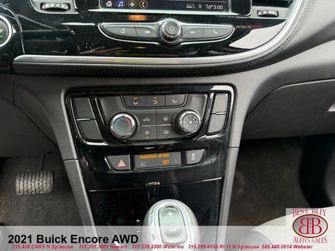 Used 2021 Buick Encore Preferred AWD/4WD image 19