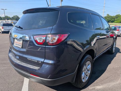 Used 2015 Chevrolet Traverse LS FWD image 6