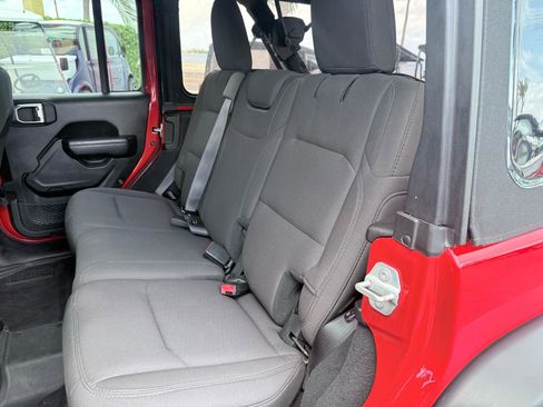 Used 2023 Jeep Wrangler Unlimited Sport image 14