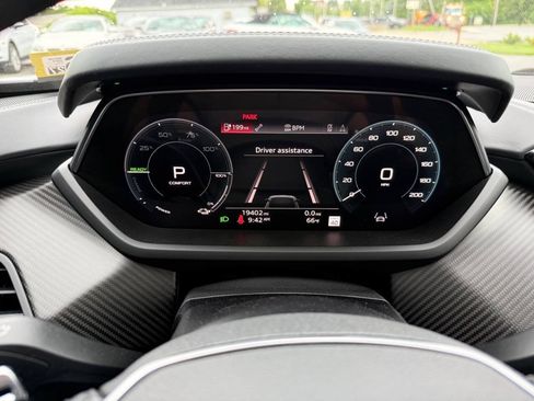 Used 2022 Audi e-tron GT Prestige w/ Prestige Package AWD/4WD image 25