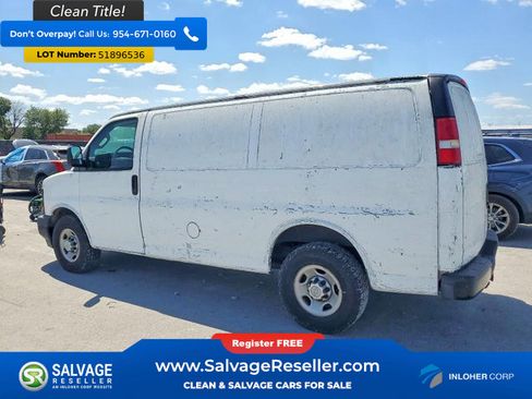 Used 2017 Chevrolet Express 2500 RWD image 4