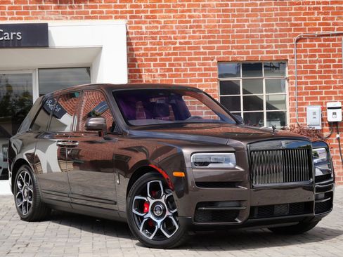 Used 2022 Rolls-Royce Cullinan Black Badge AWD/4WD image 20