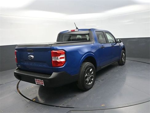 Used 2024 Ford Maverick XLT image 7