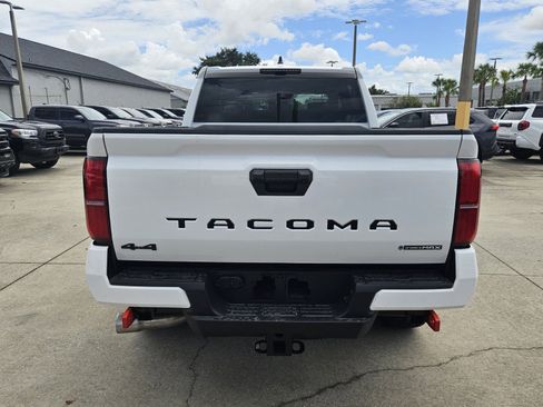 New 2025 Toyota Tacoma TRD Off-Road image 8