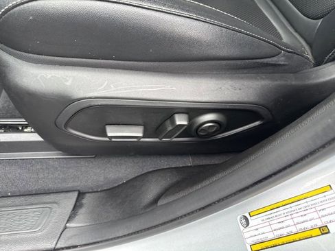 Used 2023 Jeep Grand Cherokee 30th Anniversary image 27