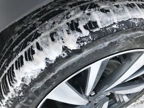 Used 2023 Nissan Murano SL image 24