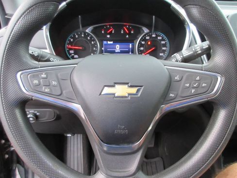 Certified 2019 Chevrolet Equinox LT FWD image 23