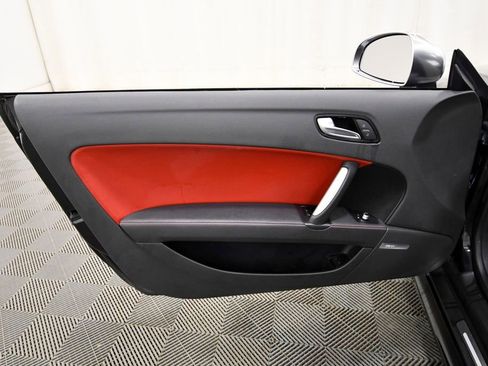 Used 2013 Audi TTS 2.0T Prestige w/ Prestige Pkg image 12