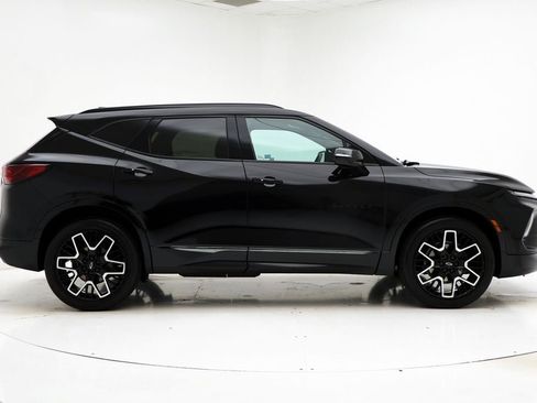 Used 2023 Chevrolet Blazer RS w/ Enhanced Convenience Package image 3