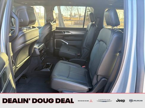 New 2026 Jeep Grand Wagoneer 4WD w/ Premium Group I image 14