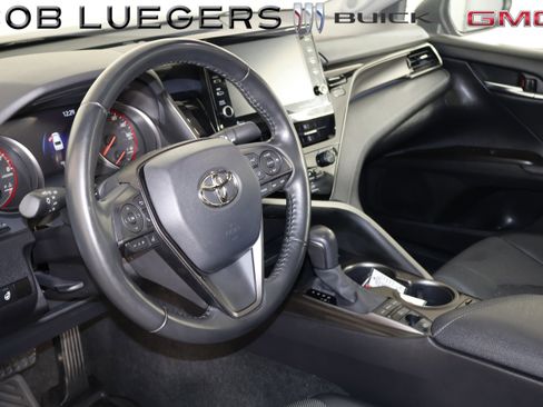 Used 2023 Toyota Camry XSE w/ Navigation Package AWD/4WD image 9