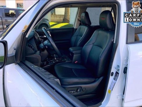 Used 2020 Toyota 4Runner SR5 image 24