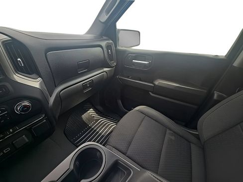 Used 2023 Chevrolet Silverado 1500 Custom w/ LPO, Dark Essentials Package AWD/4WD image 17
