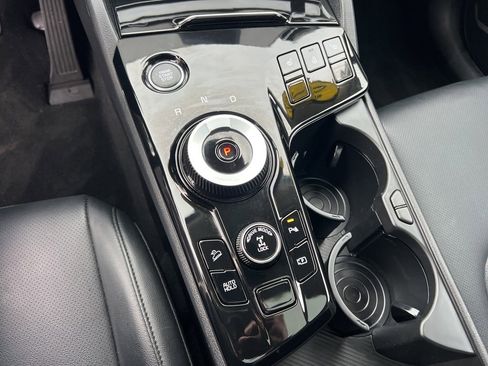 Certified 2023 Kia Sportage EX w/ EX Premium Package image 19