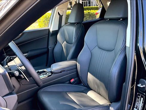 Used 2023 Lexus NX 350 Premium w/ Cold Area Package image 8