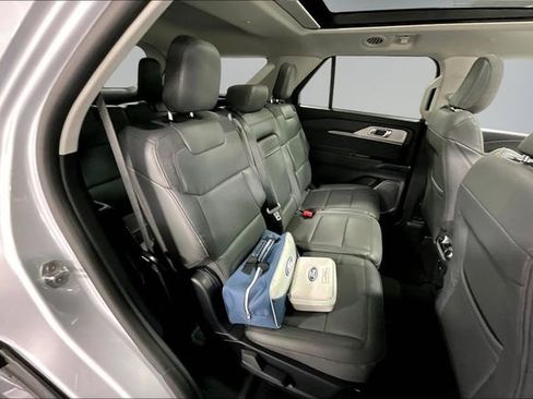 New 2026 Ford Explorer Active AWD/4WD image 10