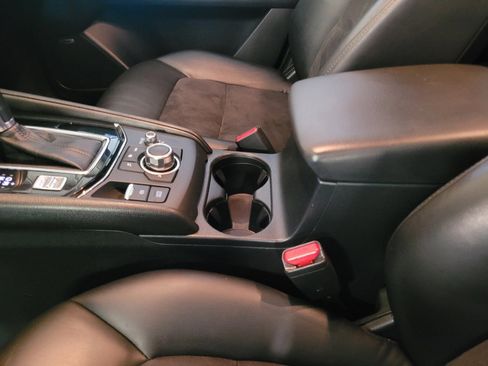 Used 2018 MAZDA CX-5 Touring w/ Preferred Equipment Package FWD image 26