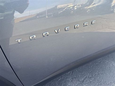 Certified 2020 Chevrolet Traverse LT image 30