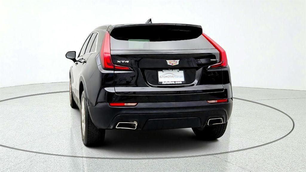 Used 2023 Cadillac XT4 Luxury w/ Driver Awareness Package FWD image 6