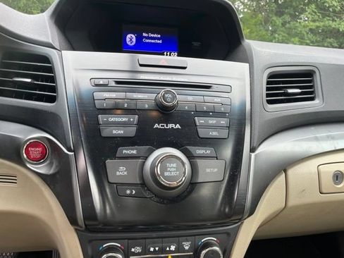 Used 2013 Acura ILX w/ Premium Package FWD image 21