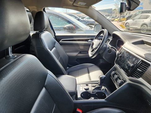 Used 2022 Volkswagen Atlas SE image 9