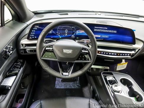 New 2025 Cadillac Lyriq Sport w/ LPO, Floor Liner Package image 11