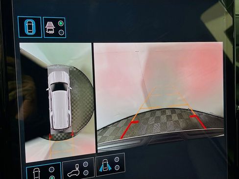 New 2026 GMC Yukon XL Elevation image 11