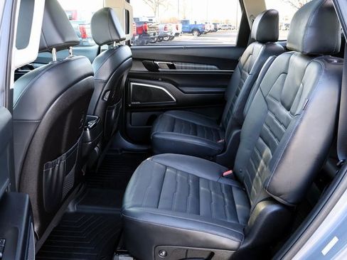 Used 2024 Kia Telluride SX Prestige image 31