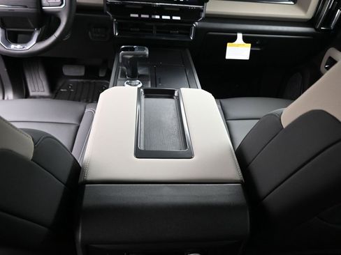 New 2026 GMC Hummer EV SUV image 22
