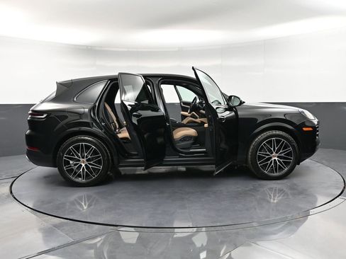 New 2026 Porsche Cayenne image 35
