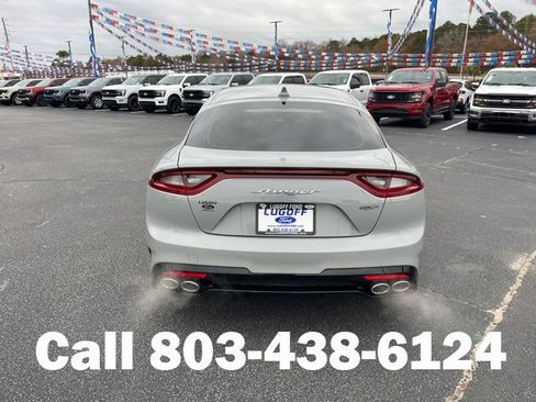 Used 2020 Kia Stinger GT2 image 36