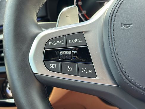Used 2023 BMW 540i w/ M Sport Package RWD image 19