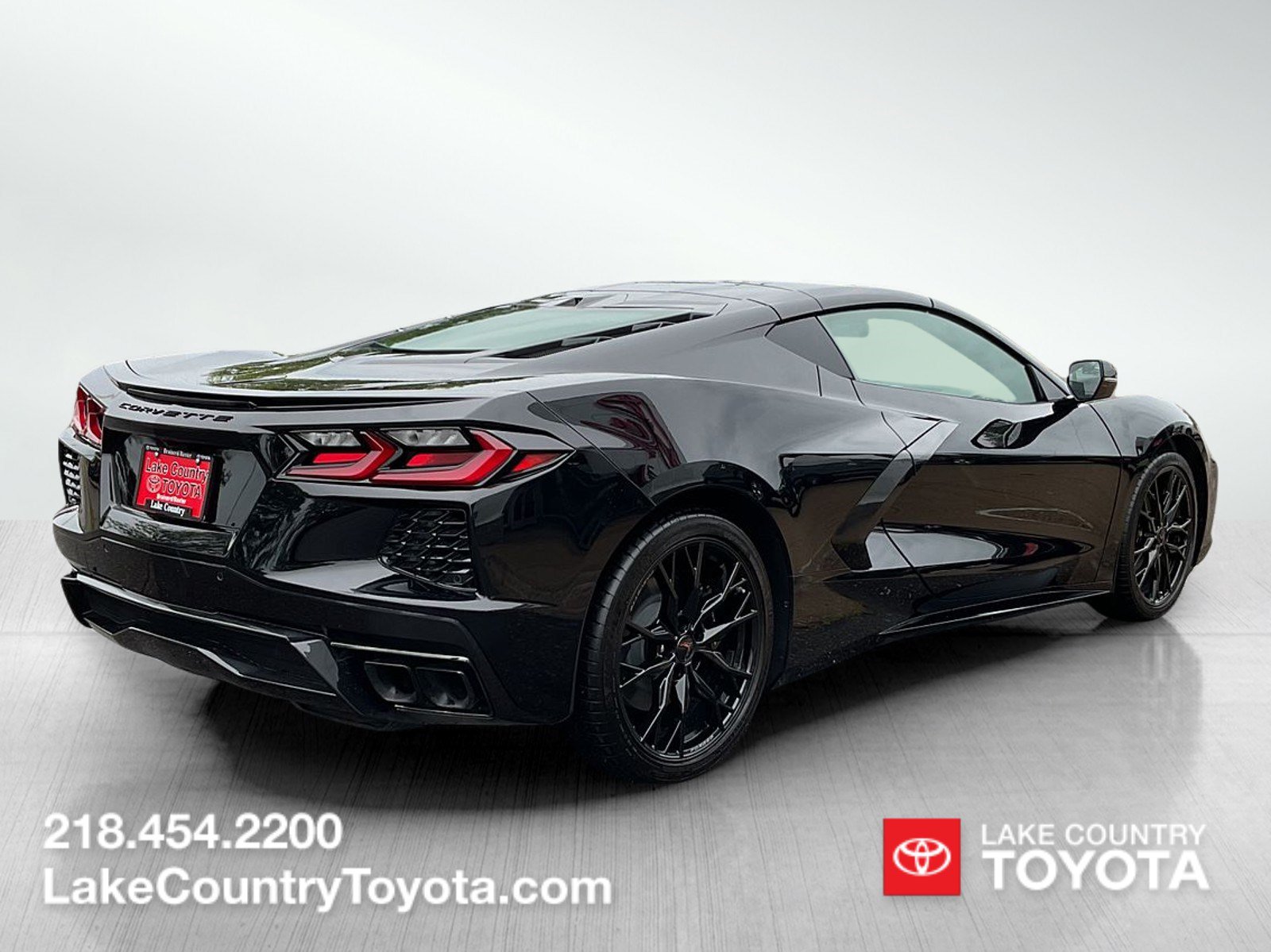 Used 2026 Chevrolet Corvette Stingray Coupe w/ 1LT RWD image 4