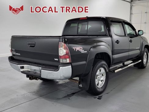 Used 2011 Toyota Tacoma 4x4 Double Cab image 10