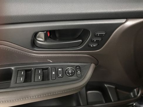 Used 2019 Honda Odyssey EX-L image 10
