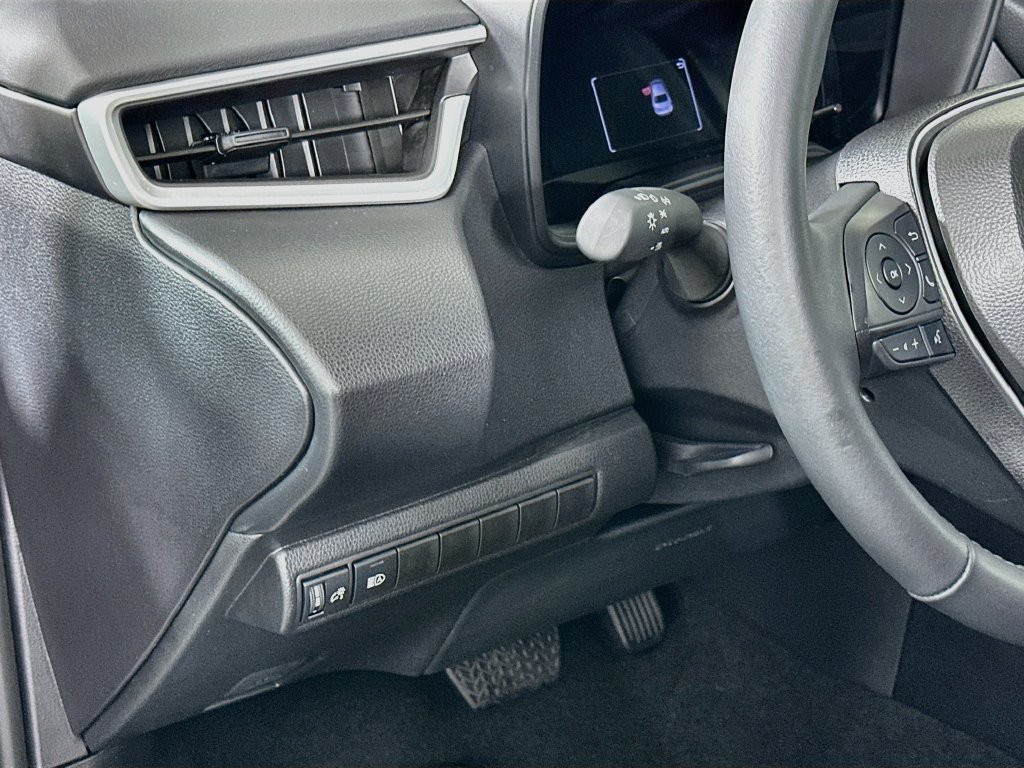 Certified 2026 Toyota Corolla SE FWD image 10