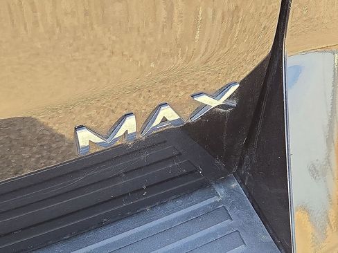 Used 2022 Ford Expedition Max XLT image 13