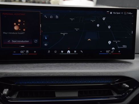 Used 2025 BMW i4 eDrive40 RWD image 27